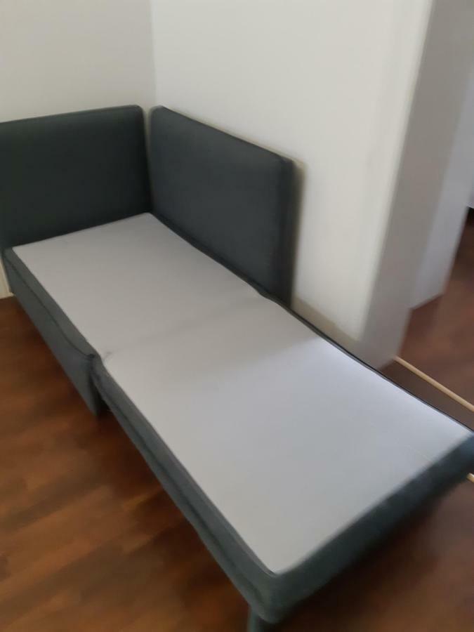 Remontoitu Asunto Vanhassa Talossa - Renovated Apartment At The Heart Of Turku Ngoại thất bức ảnh